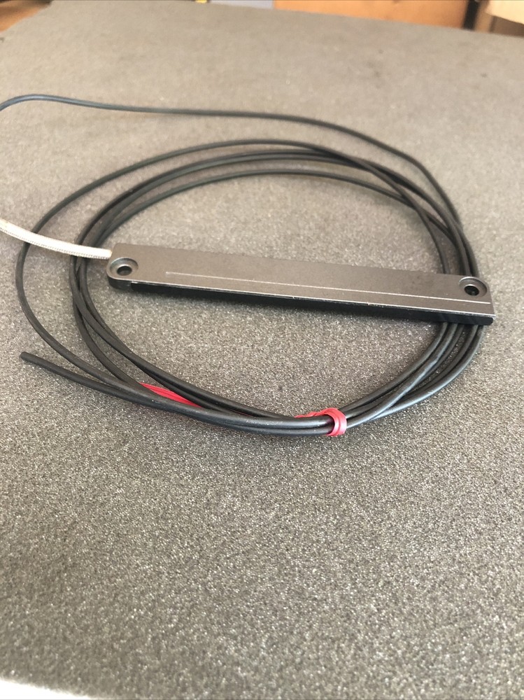 Keyence FU-A100 Fiber Unit Array Thrubeam