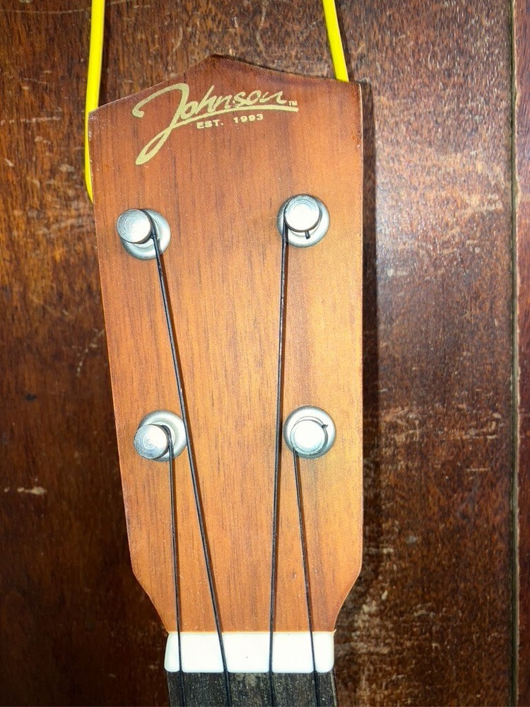 Johnson UK-150 Mahogany Soprano Uke Ukulele