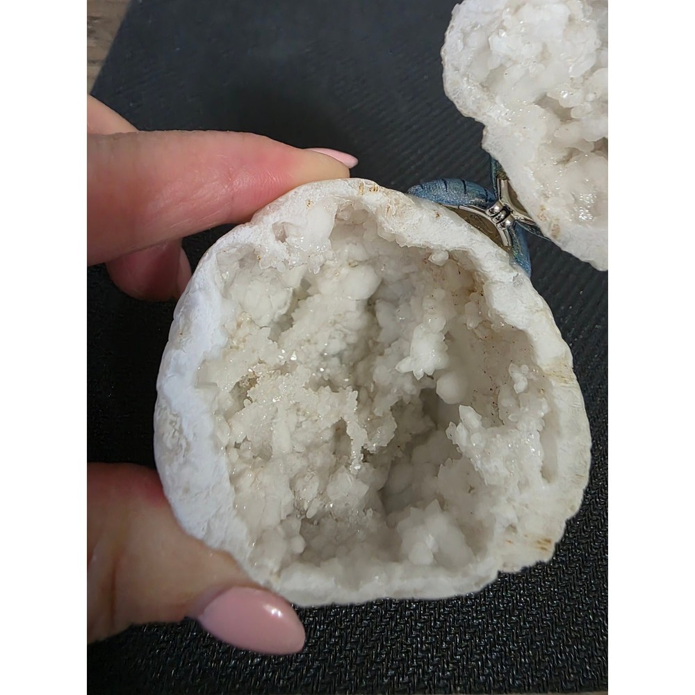 Crystal Geode Round Ring Box/Decorative Piece