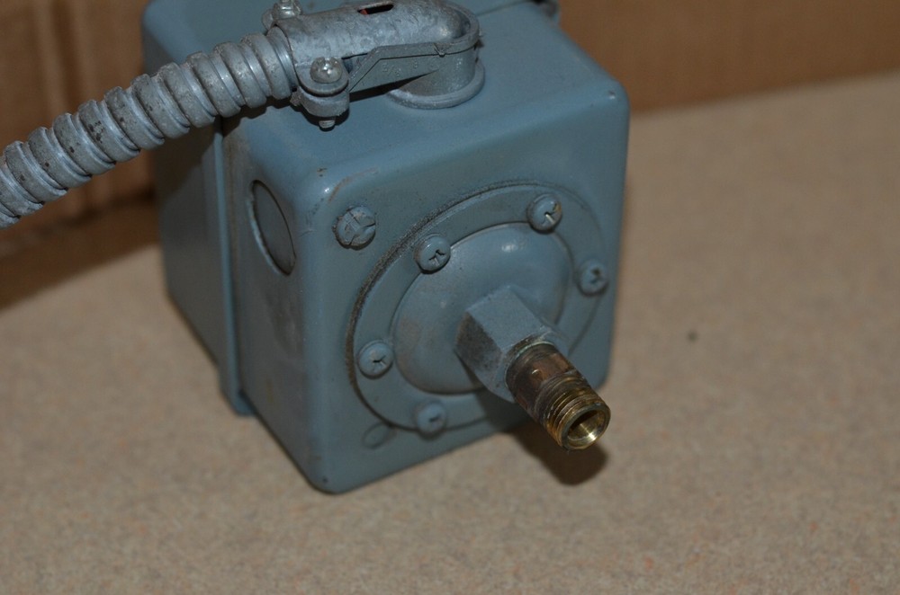 Air Techniques AirStar 5 Low Voltage Pressure Switch
