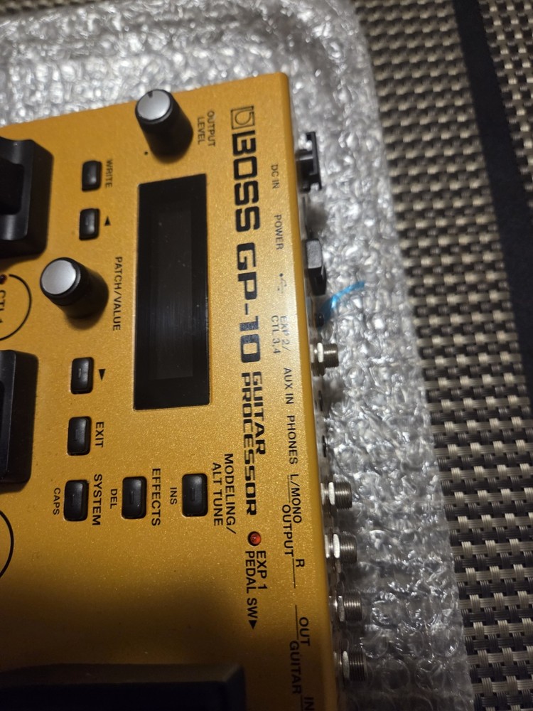 Boss GP-10GK Multi-Effects Guitar Effect Pedal