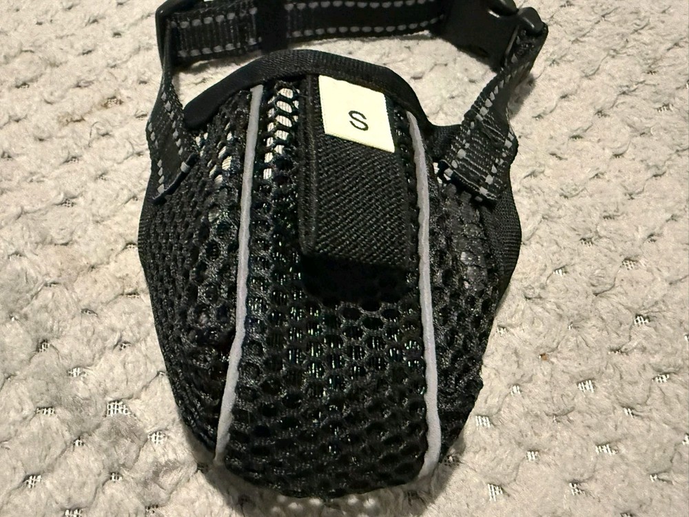 Black Mesh Dog Muzzle Size S Adjustable Barking Biting Chewing Training PET