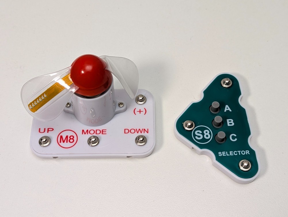 ELENCO Snap Circuits Replacement Parts: M8 Programmable Light Fan & S8 Selector