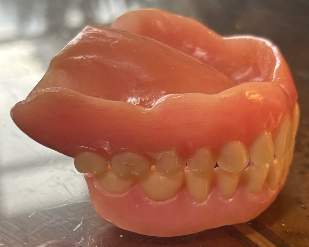 Vintage False Teeth Dentures Upper & Lower Oddities Weird