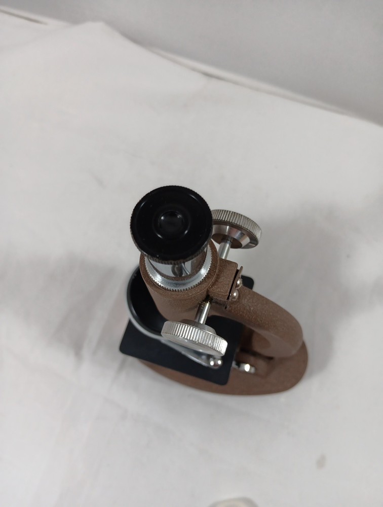 1967 Empire Microscope Set Model 642 B