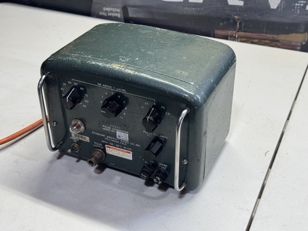 Stoddart Singer 91263-1 Pulse Generator 120v Input Powers On