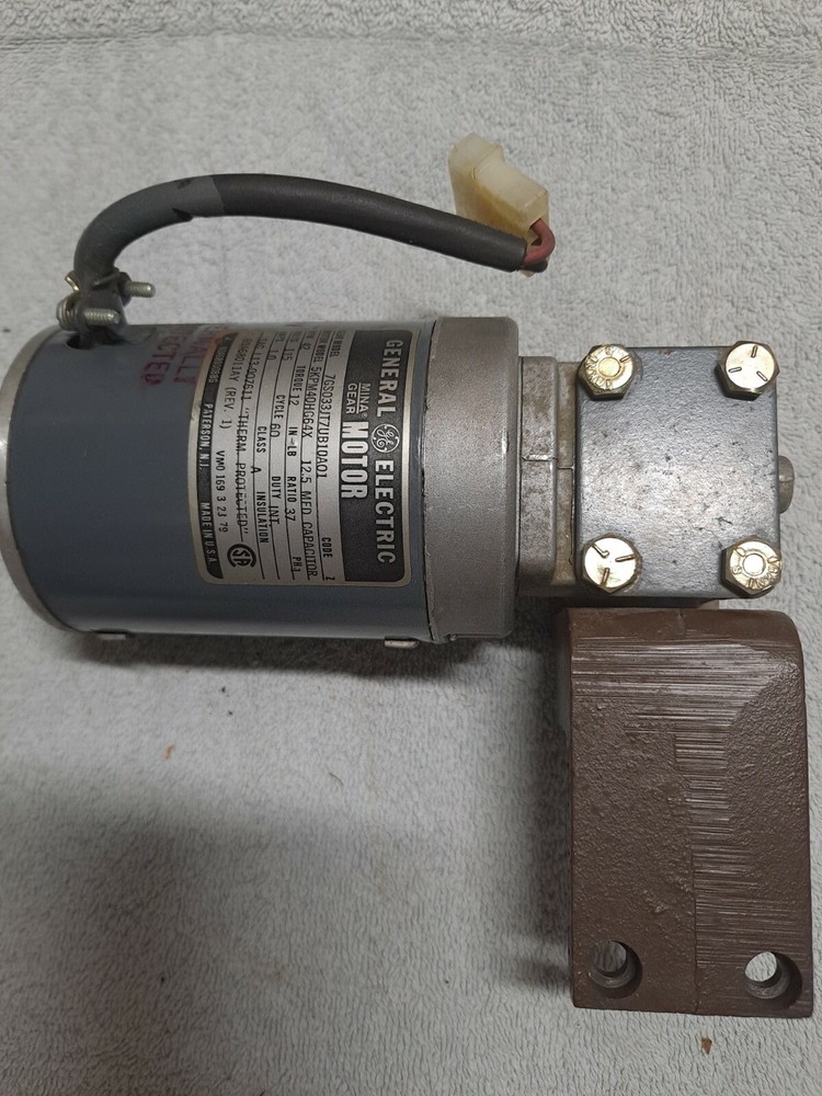 Pelton Traverse Motor
