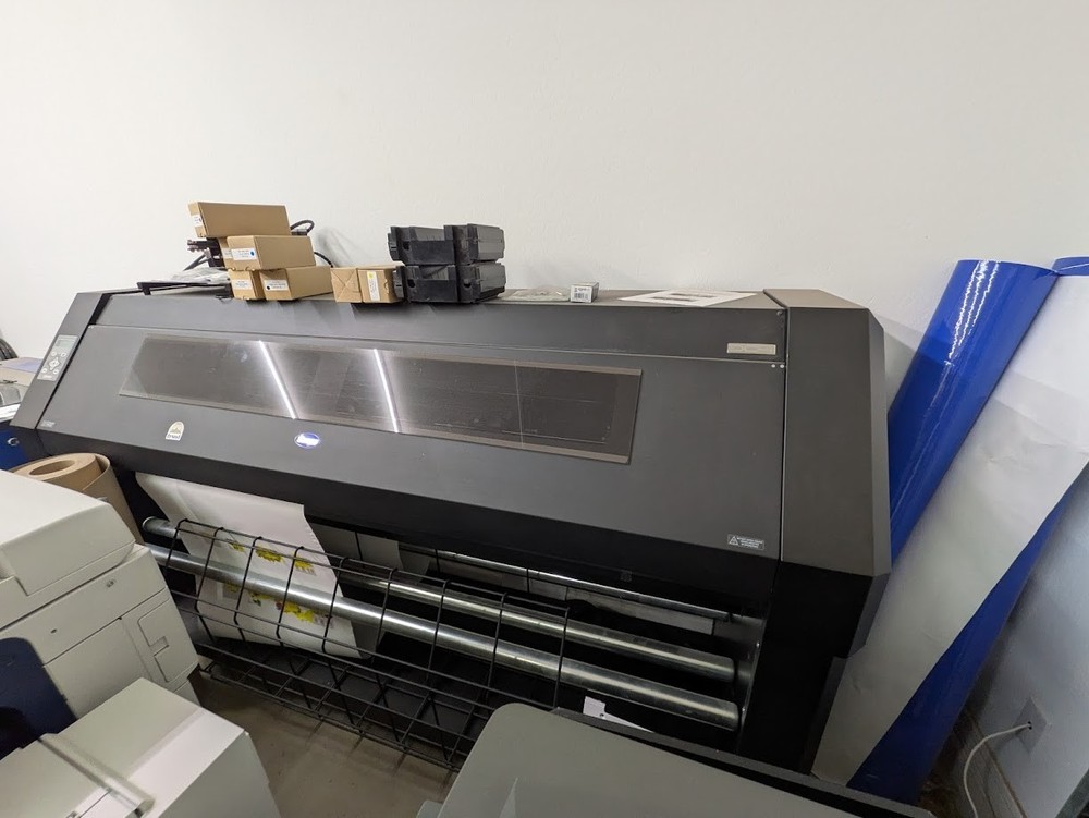 Summa DC4 Vinyl Printer