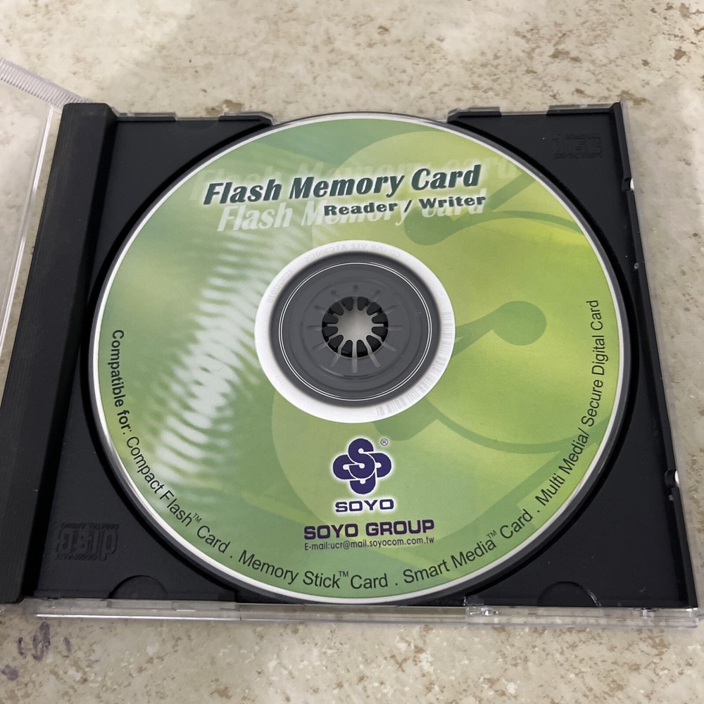 Flash Memory Card Reader/Writer Soyo Group CD