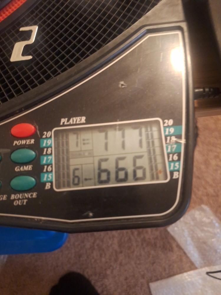 Pre-owned Halex Electric Dart Board