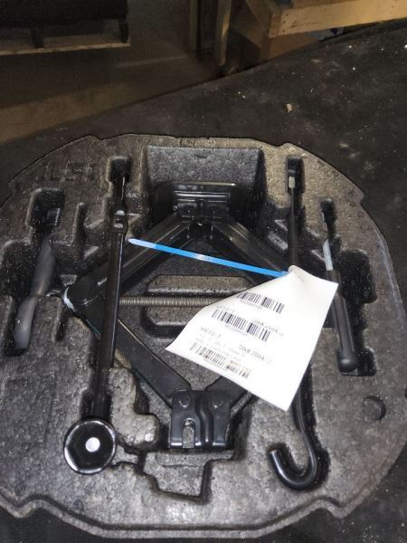ELANTRA 2017 Jack 2006191