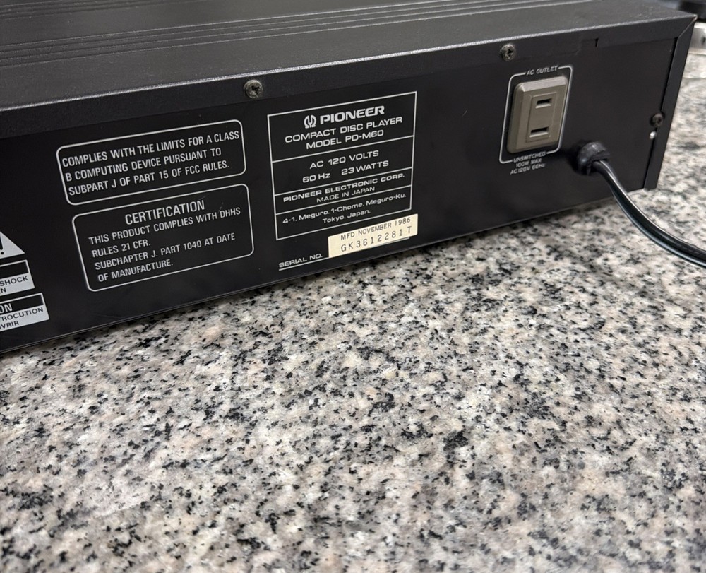 PIONEER PD M60 Multi-disc Cd Player!!! Without Remote Tested Works