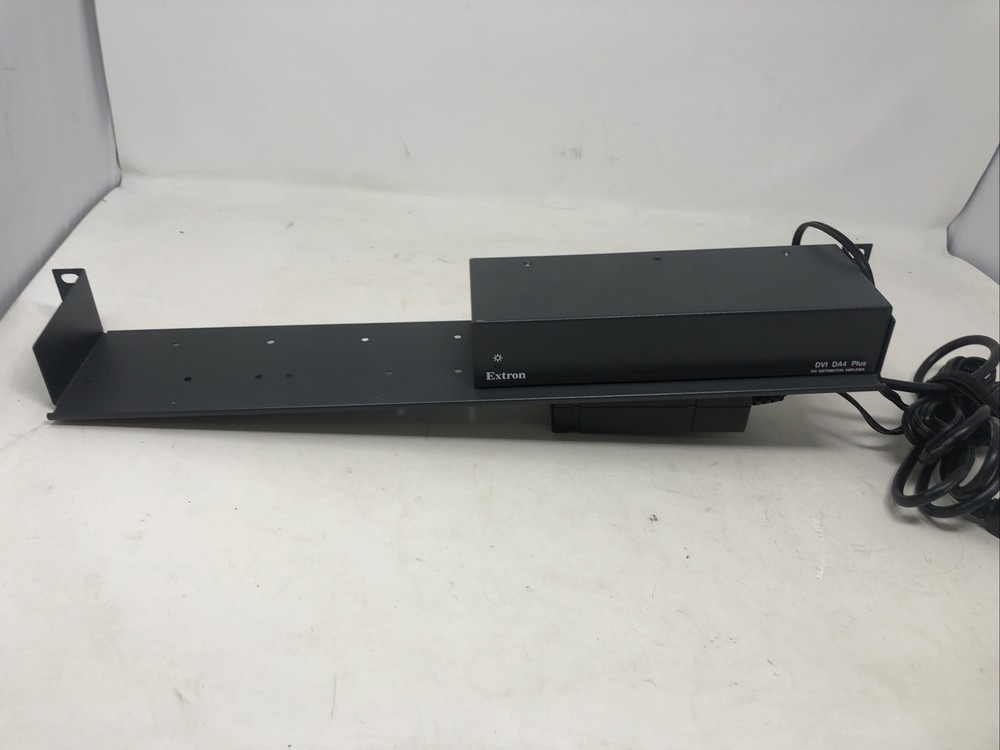 EXTRON DISTRIBUTION AMPLIFIER DVI DA4 PLUS PREOWNED G3D