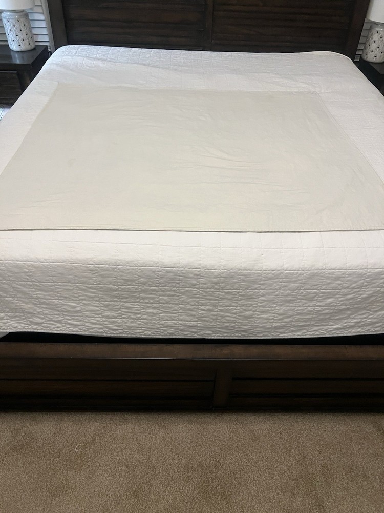 Vintage Handmade Patchwork Throw Quilt 53x45.5