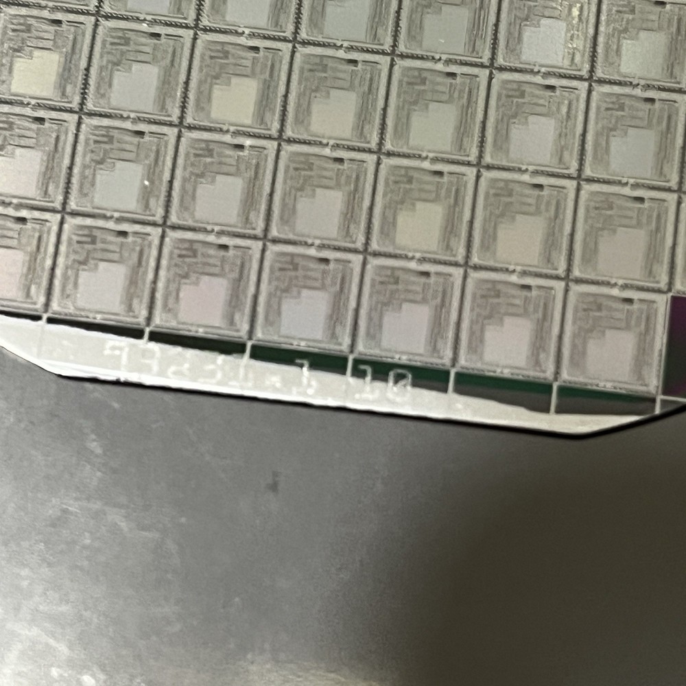 4 Inch Silicon Wafer With Die Containing Distinguishable Microstructures