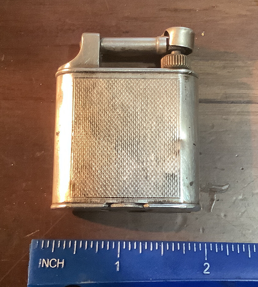 Alfred Dunhill The Standard Lift Arm Silver Engine Turned Barley Pattern Lighter