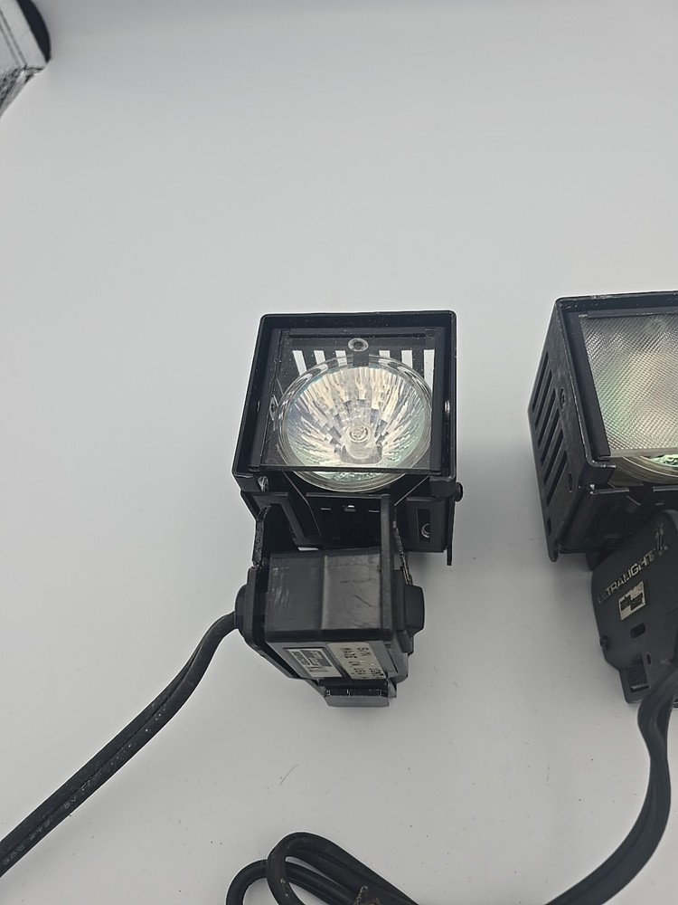 Anton Bauer Ultralight 2 Camera Mounted Light with D-Tap Plug Lot 2