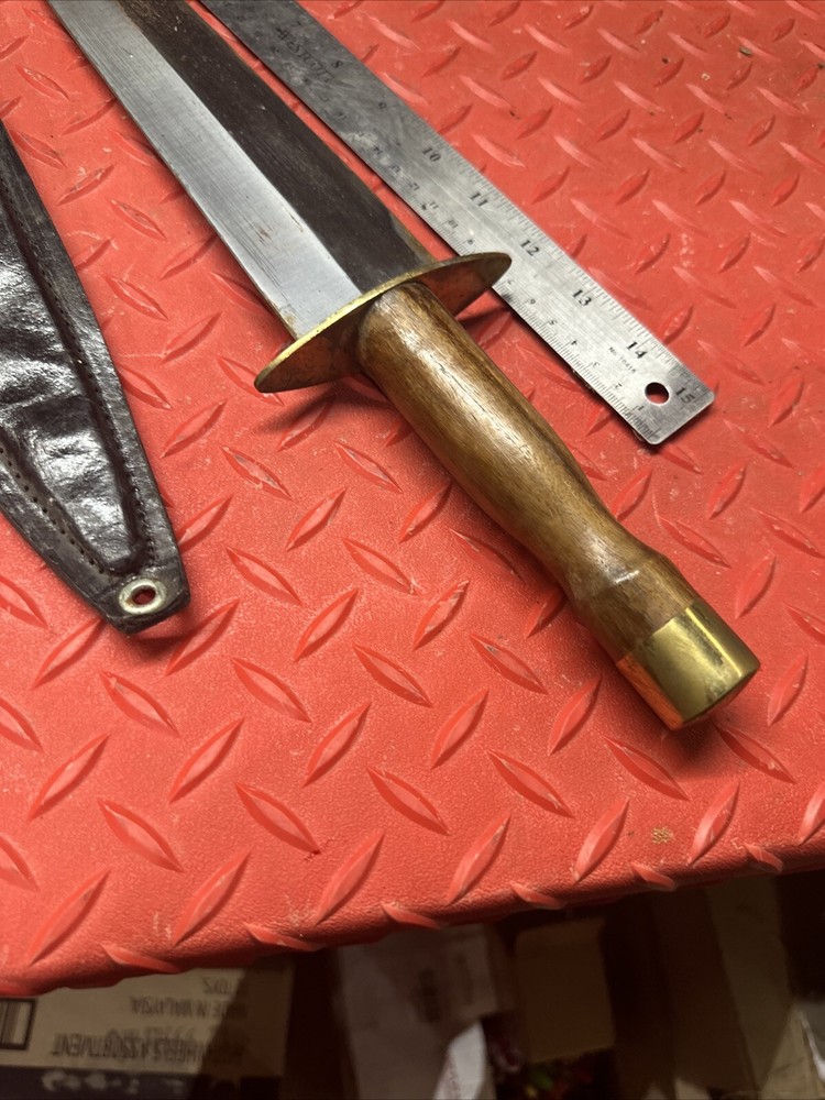 18" Dagger Including Handle from Pakistan with leather sheath