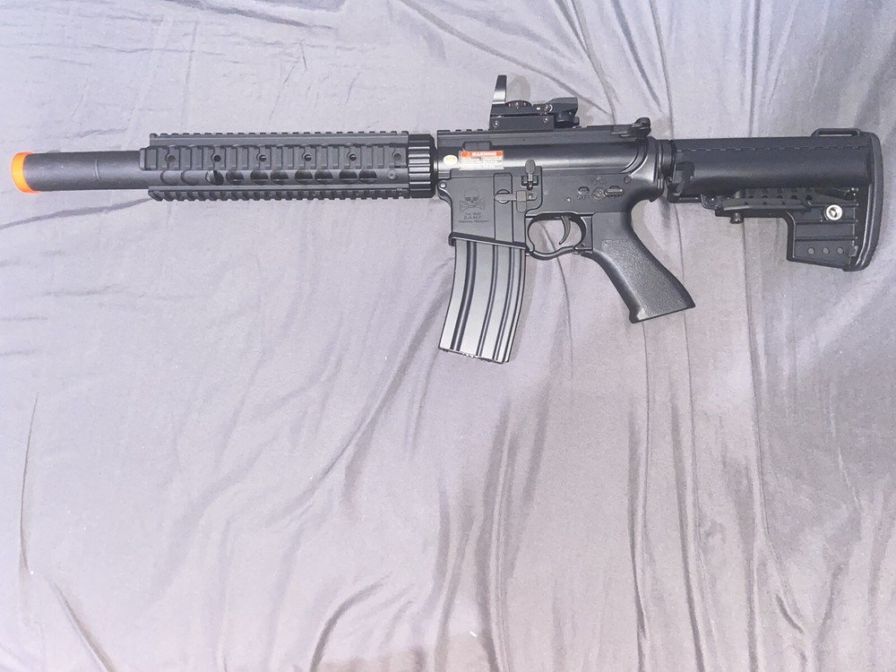 CYMA Electric Rifle ￼