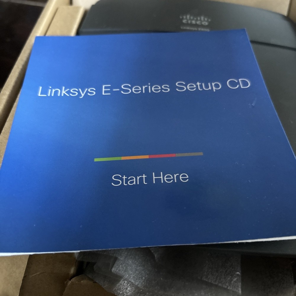 USED - Cisco Linksys E800 Wireless Wi-Fi Router