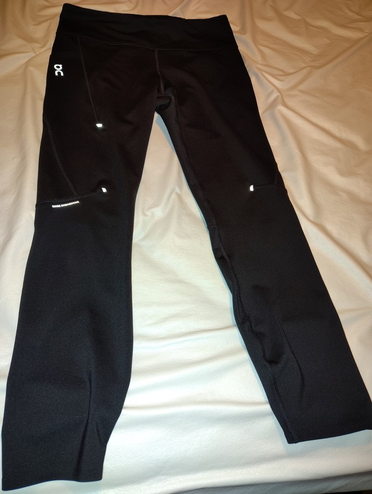 On Cloud Performance Tights 7/8 - Women's Medium