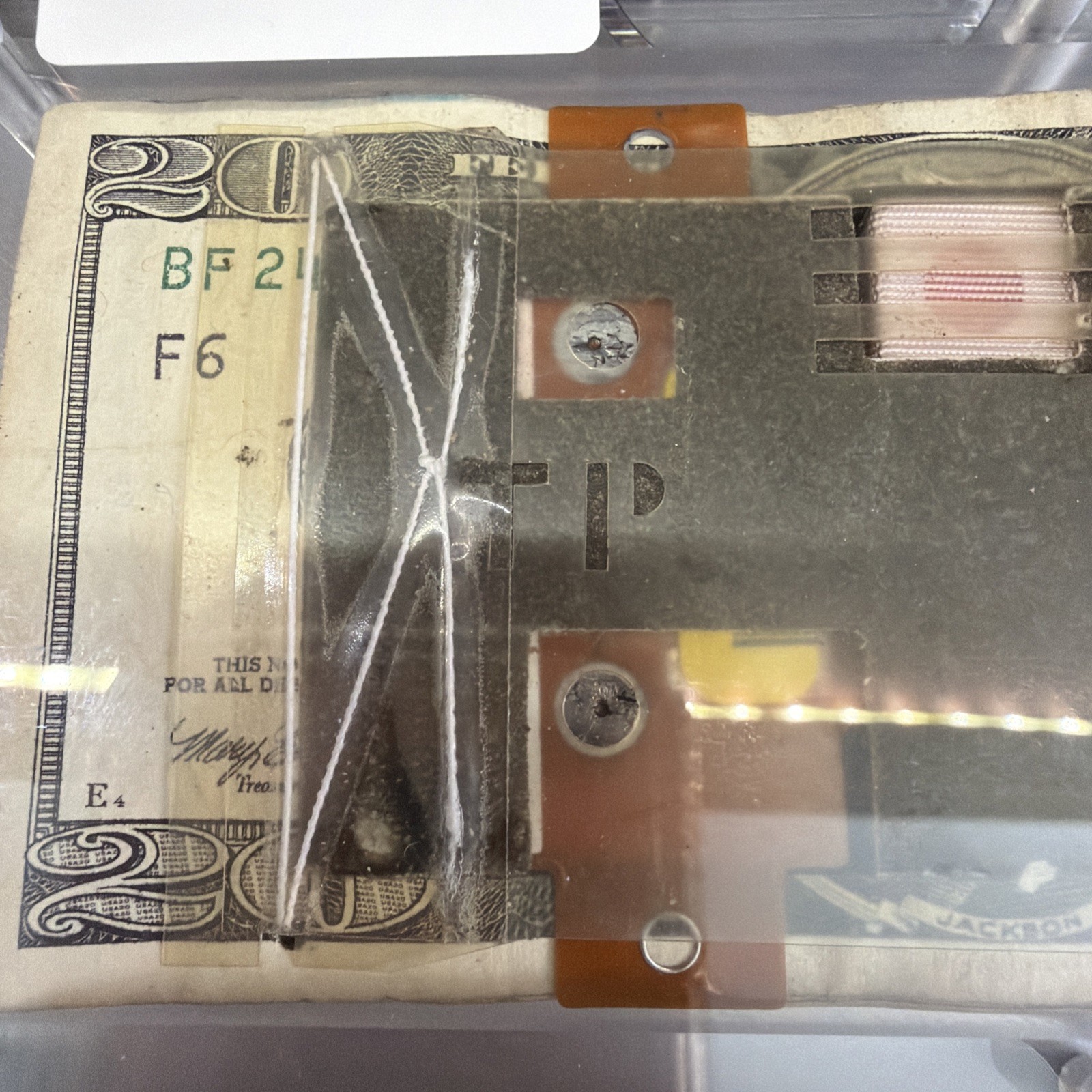 MONEY DYE PACK - $20 BILLS SECURITY