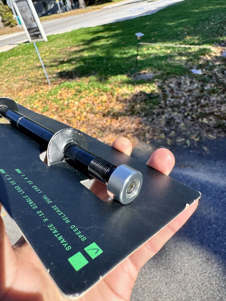 Cannondale 2-In-1 Trainer Axle