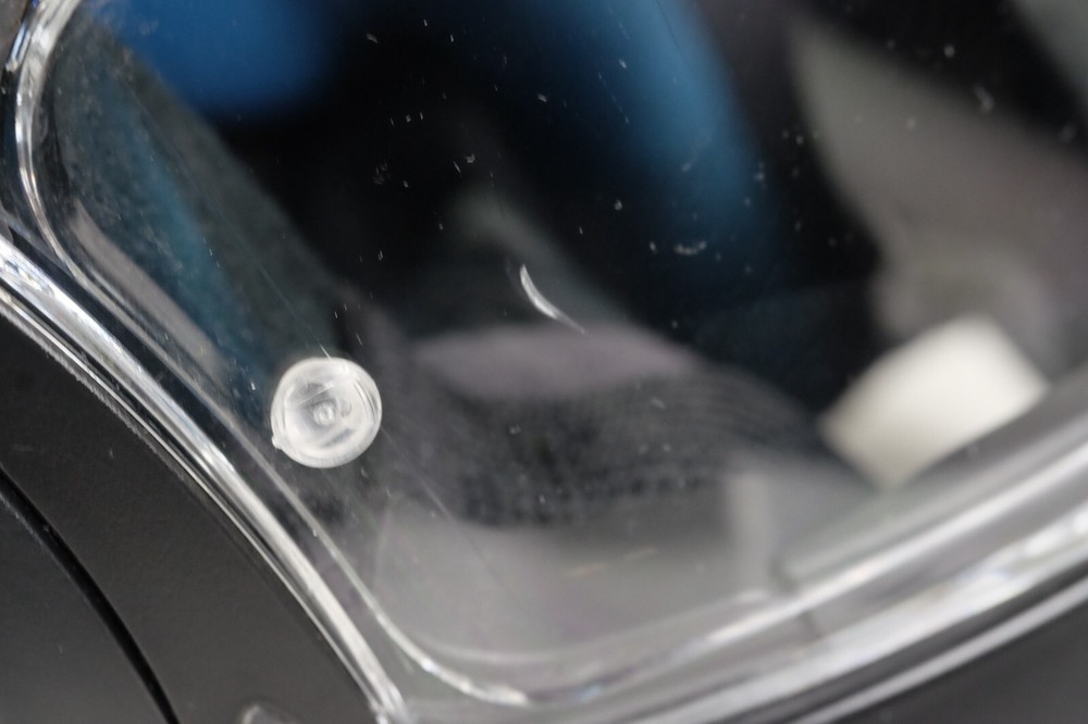 SHARK EVO One 2 Solid Helmet Black w/ Carry Bag Size Large