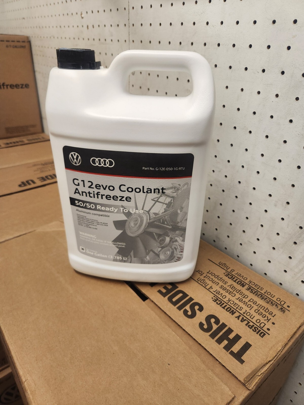 New Genuine VW AUDI Antifreeze Coolant G12 EVO Ready To Use Same as G13