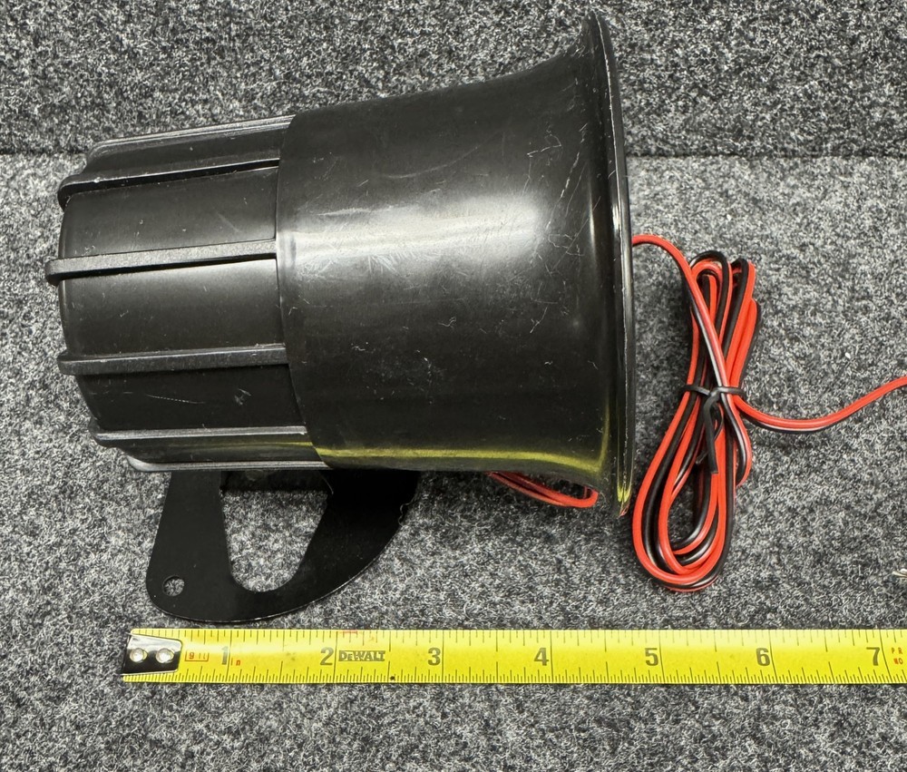 CODE ALARM SIREN NEW-OLD 25-32 YEARS OLD/AUTHENTIC AND ORIGINAL CODE/SUPER LOUD.