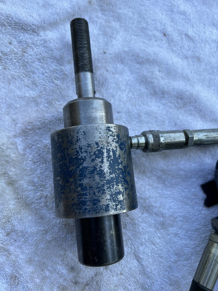 🇺🇸Greenlee 767A Hand Pump & Ram Hydraulic Knockout Driver🇺🇸