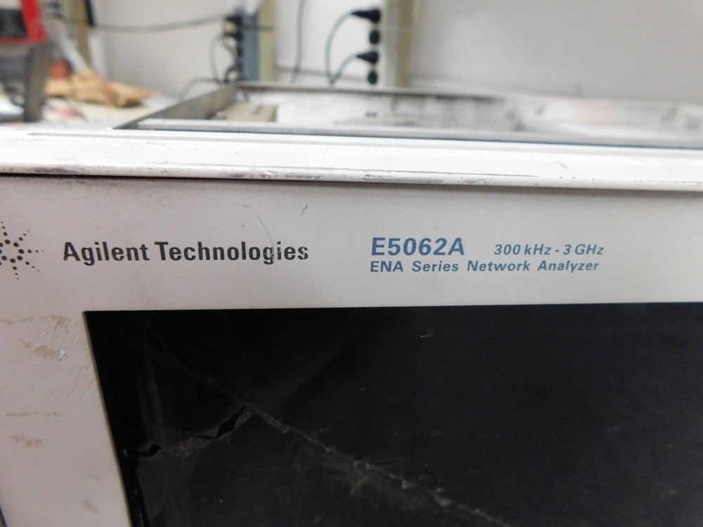 AGILENT E5062A NETWORK ANALYZER 300 KHZ- 3 GHZ, OPT 015,275 M5002