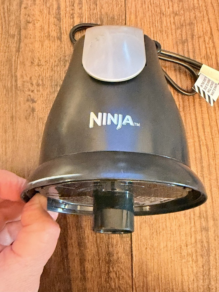 Ninja Food Chopper Model No. NJ100GR Black Replacement