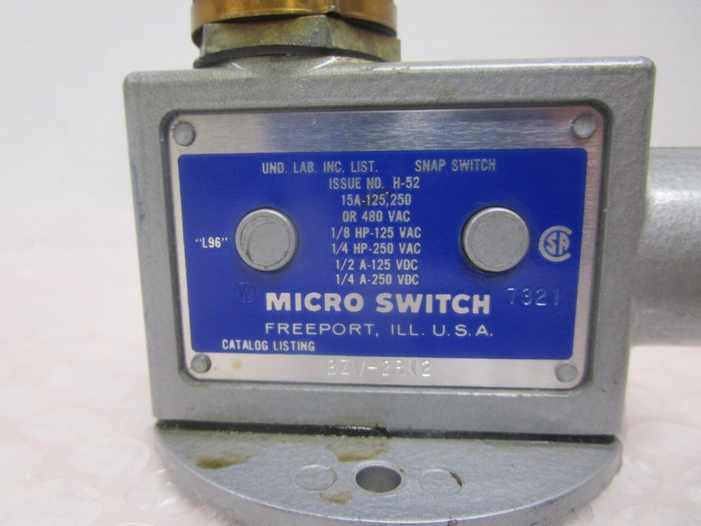 NEW MICRO SWITCH BZV-2RN2 HONEYWELL MICRO SWITCH