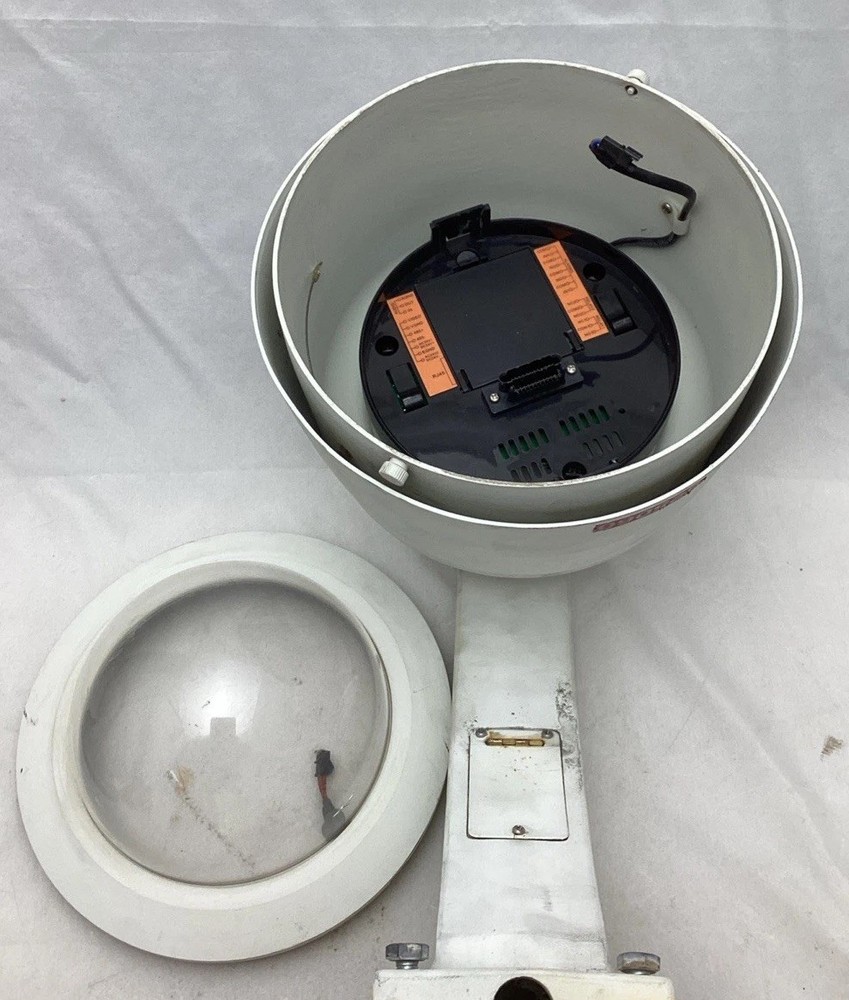 Dome Security Camera CAM-5Z-IP-35X-DN with Mounting Bracket (Unbranded)