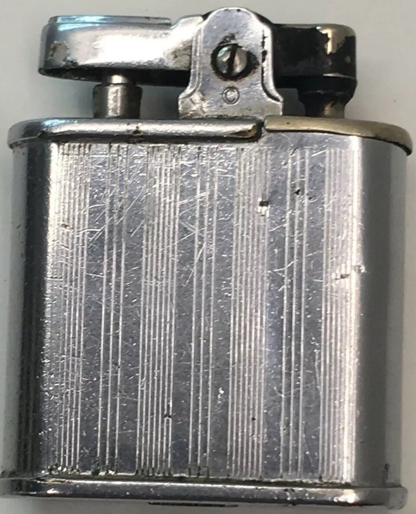 Vintage RONSON WHIRLWIND ETCHED CHROME CIGARETTE LIGHTER