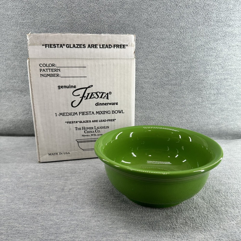 FIESTA DINNERWARE - Shamrock Medium Mixing Bowl Multi Purpose  Z3