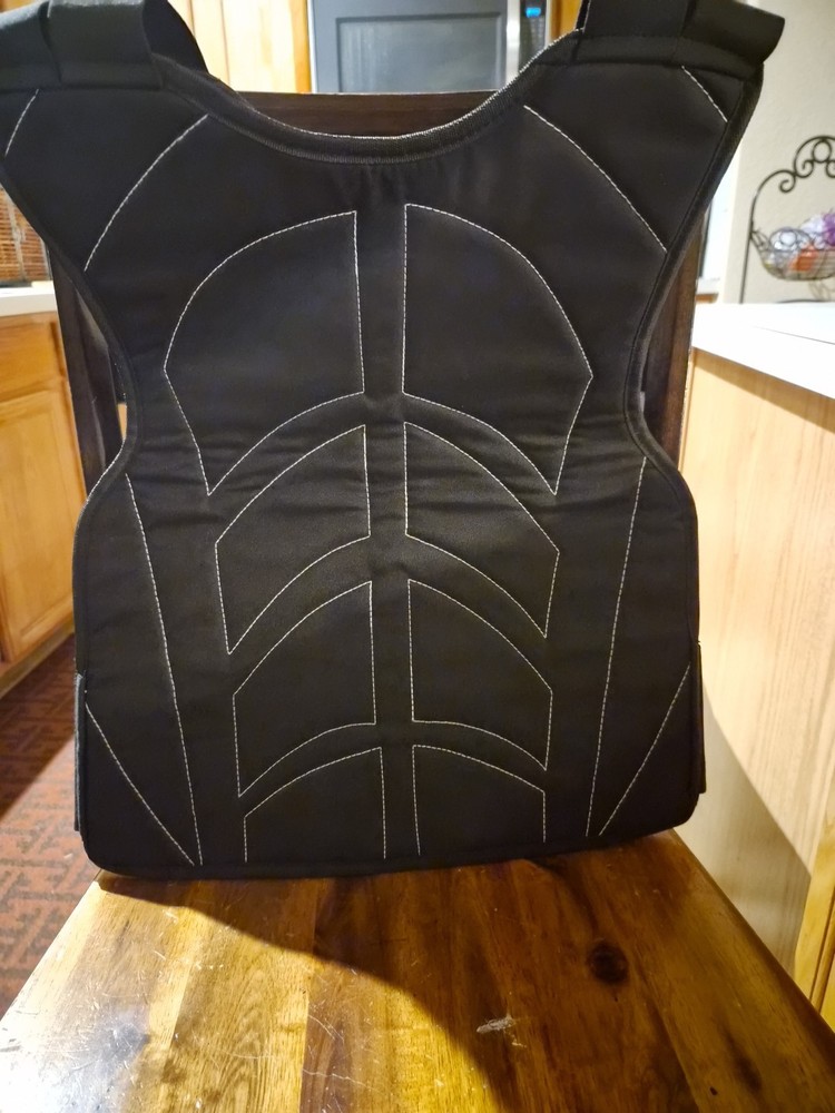 MADDOG chest protector. OSFM. Rare!