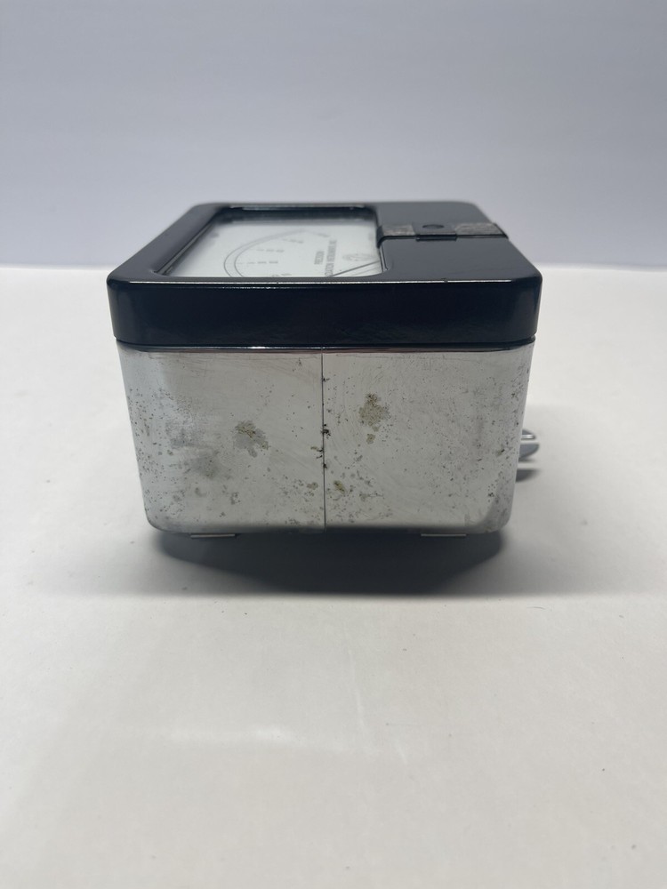 Precision Radiation Instruments Inc. Model 118