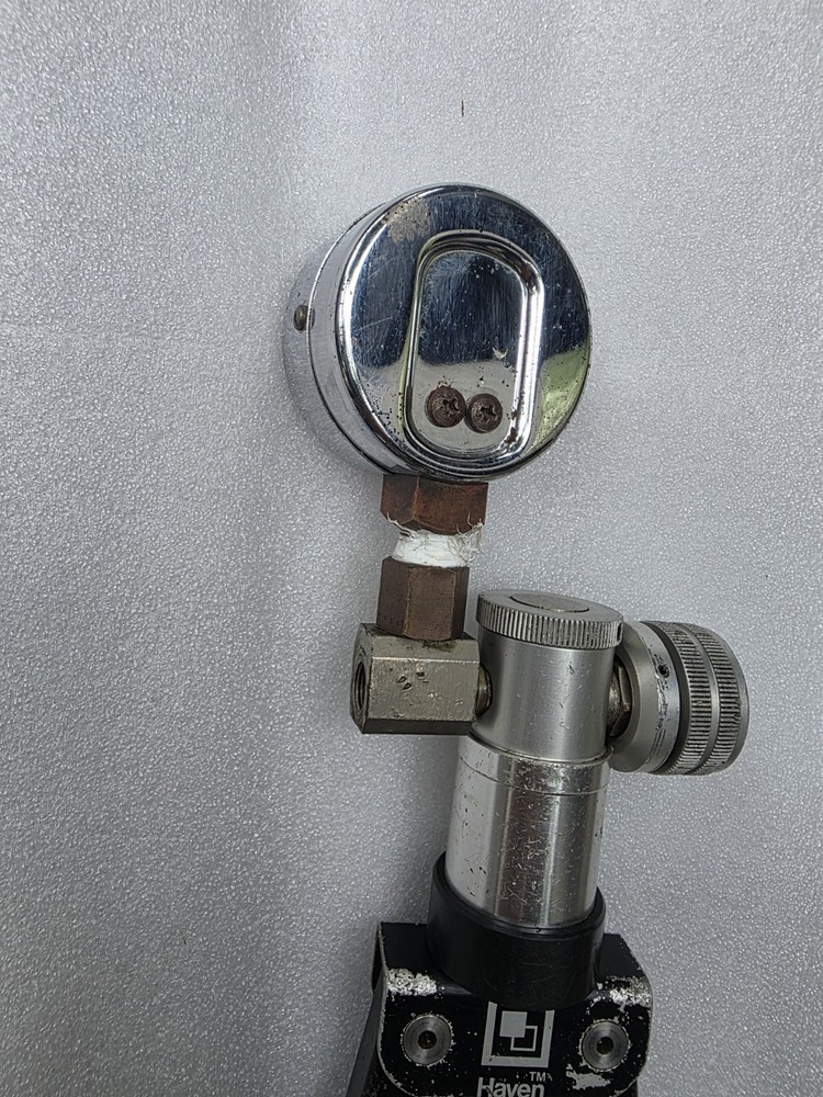 Beamex PGM Pressure Calibration Pump