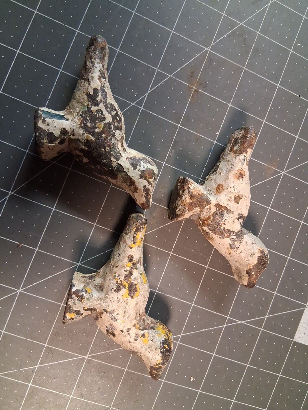 Antique vintage Rifle Targets bird 3 pack set cast iron Carnival Fair decor