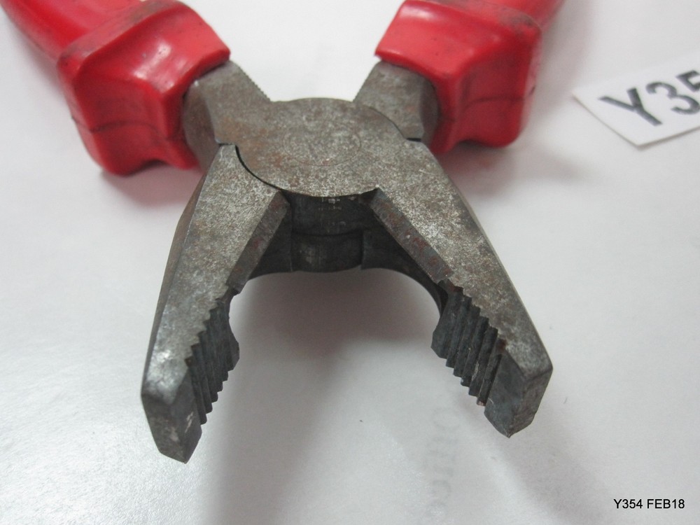 Master Craft CP180 Combination Pliers