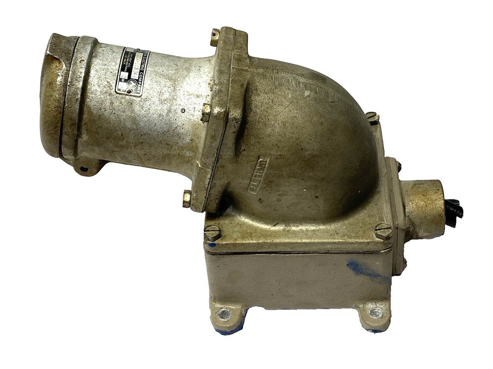 Appleton AEEA-10314 Receptacle w/ Angle Adapter Base