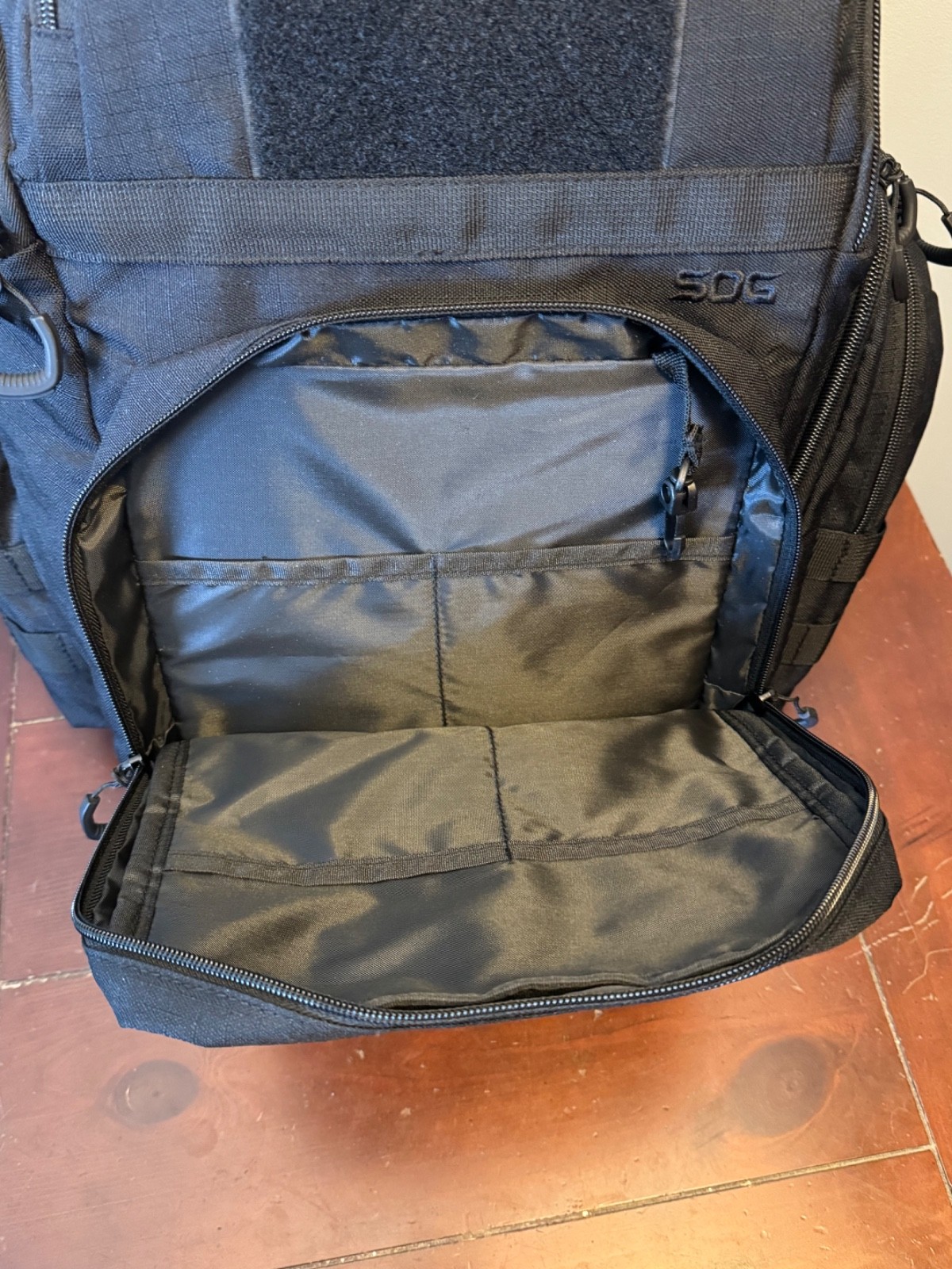 SOG Heavy Duty 3 Pistol Range Tactical Backpack W/3 Gun Cases Brand New w/ Tags