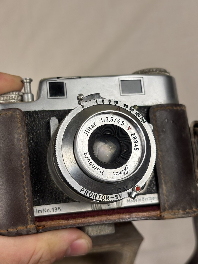 Iloca IIa Rangefinder Camera Black/Silver with Leather Case