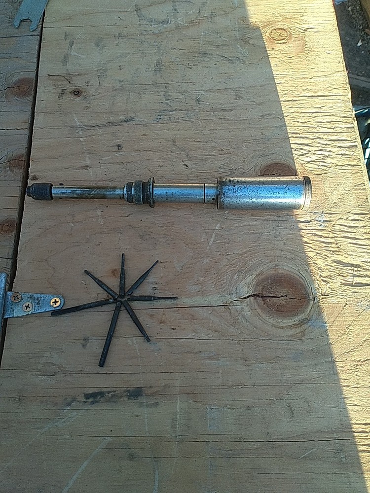 North Bros Yankee No. 44 Adjustable Automatic Push Drill With 7 Bits