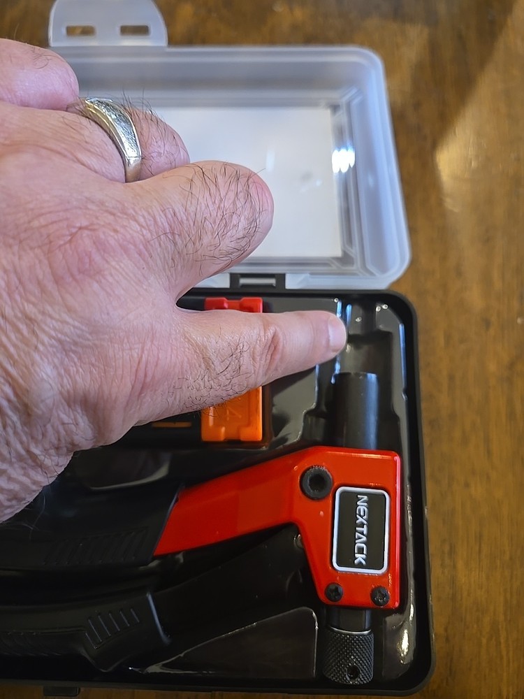 Nextack Rivet Nut Gun NT600 w/Nutserts **SEE BELOW