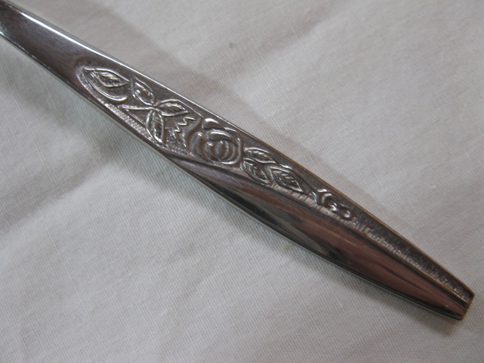 Salad / Dessert Fork Set of 9 Stainless Steel Korea Retro Rose Flower Pattern