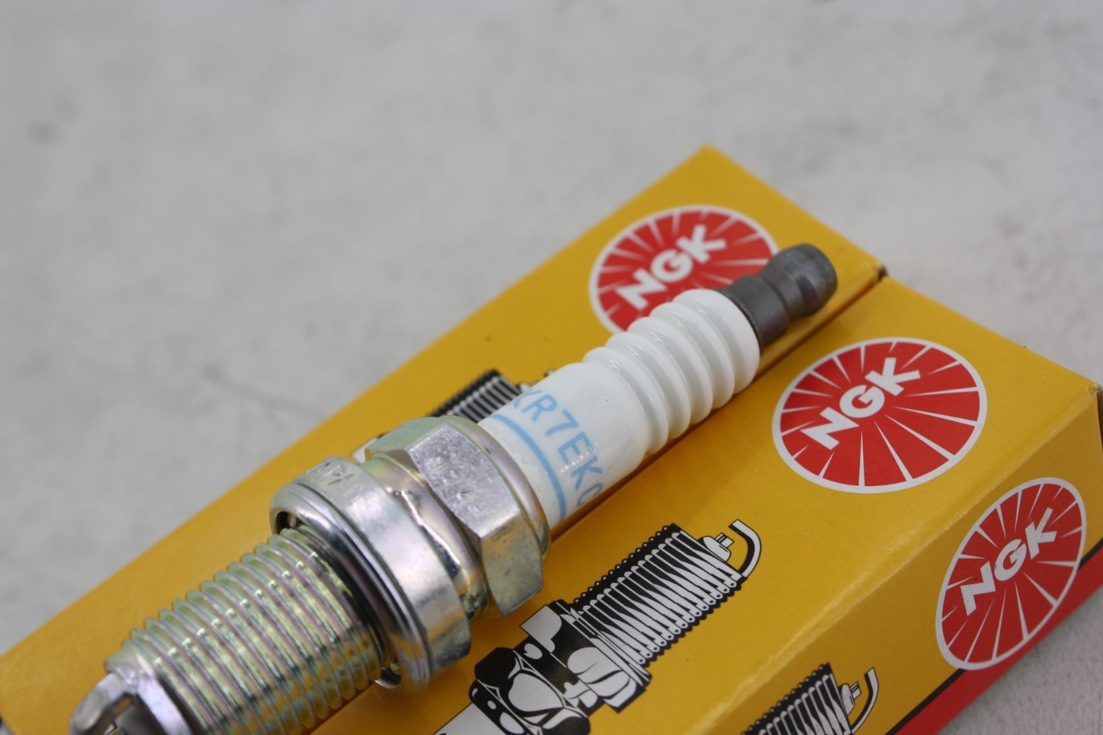 2-PACK NGK BKR7EKC-N MULTI-GROUND SPARK PLUGS FOR BMR R1100 R850 R1200 R1150