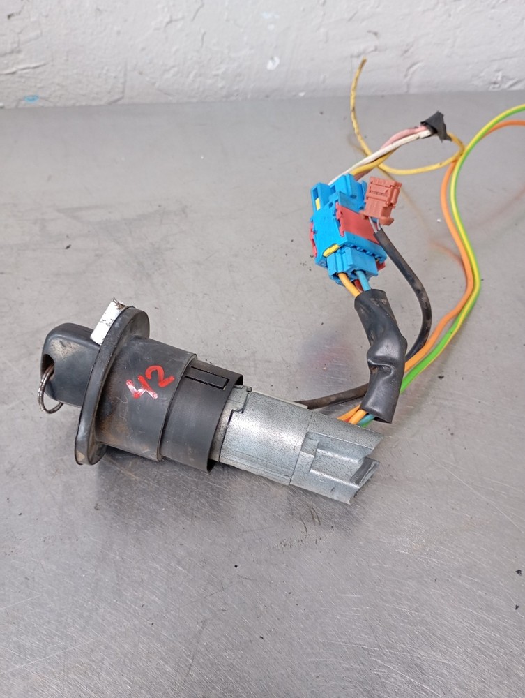 Peugeot 406 Ignition Starter Switch Barrel